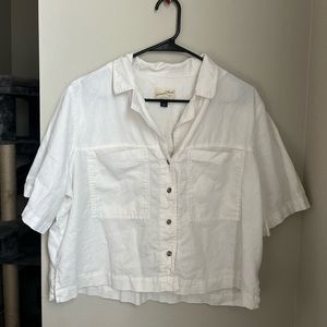 Universal Thread vintage style crop top